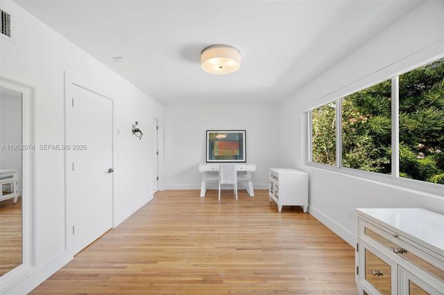 1430 N Baracoa Ave, Coral Gables, FL 33146