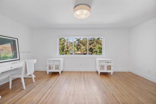 1430 N Baracoa Ave, Coral Gables, FL 33146