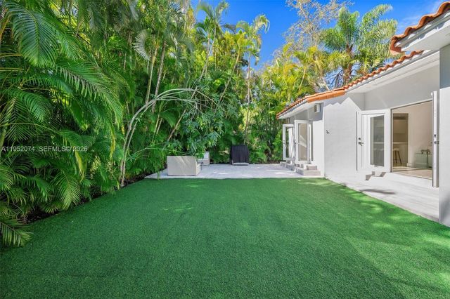 1430 N Baracoa Ave, Coral Gables, FL 33146