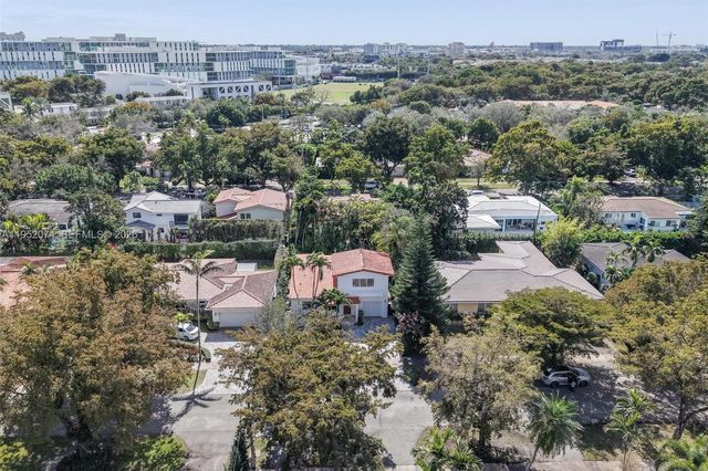 1430 N Baracoa Ave, Coral Gables, FL 33146