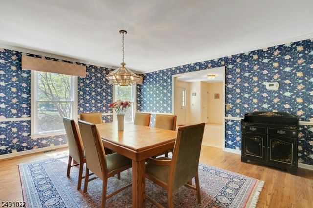 22 SANDALWOOD DR, Warren Twp., NJ 07059