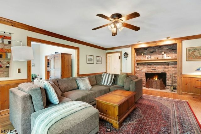 22 SANDALWOOD DR, Warren Twp., NJ 07059