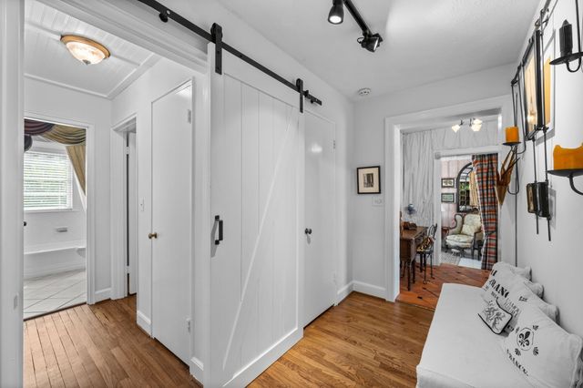 201 Brookfield Ave, Nashville, TN 37205