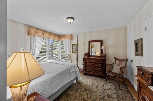 201 Brookfield Ave, Nashville, TN 37205