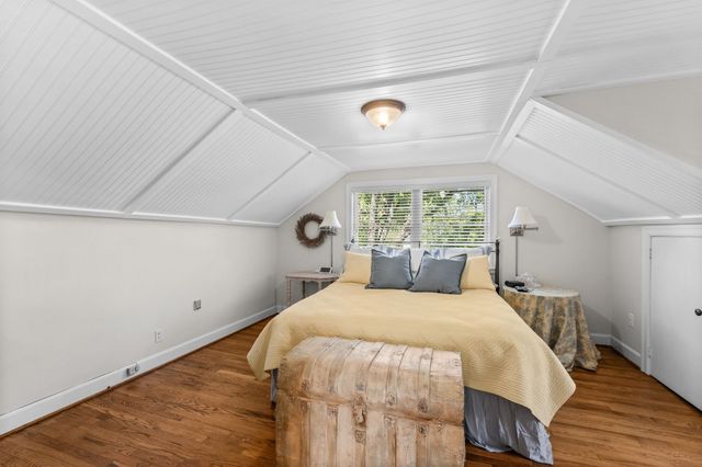 201 Brookfield Ave, Nashville, TN 37205