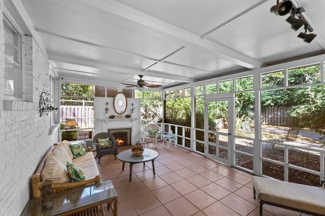 201 Brookfield Ave, Nashville, TN 37205