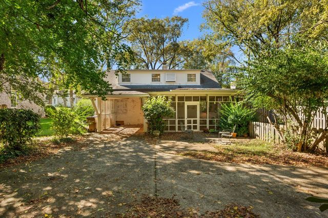 201 Brookfield Ave, Nashville, TN 37205