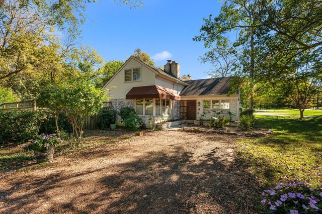 201 Brookfield Ave, Nashville, TN 37205