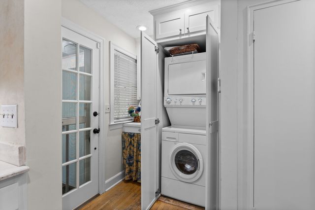 201 Brookfield Ave, Nashville, TN 37205