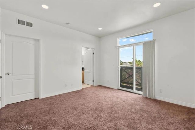 11622 Oxnard Street, North Hollywood, CA 91606