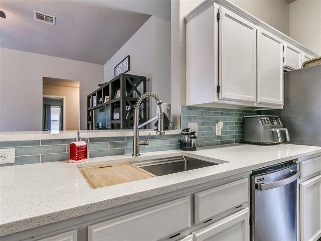 705 Night Hawk Drive, Norman, OK 73072