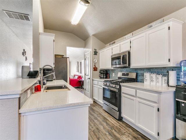 705 Night Hawk Drive, Norman, OK 73072