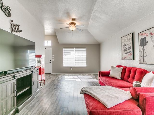 705 Night Hawk Drive, Norman, OK 73072