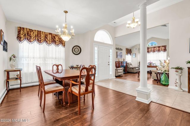 40 Isabella Drive, Manchester, NJ 08759