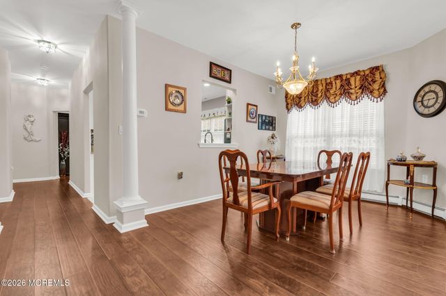 40 Isabella Drive, Manchester, NJ 08759