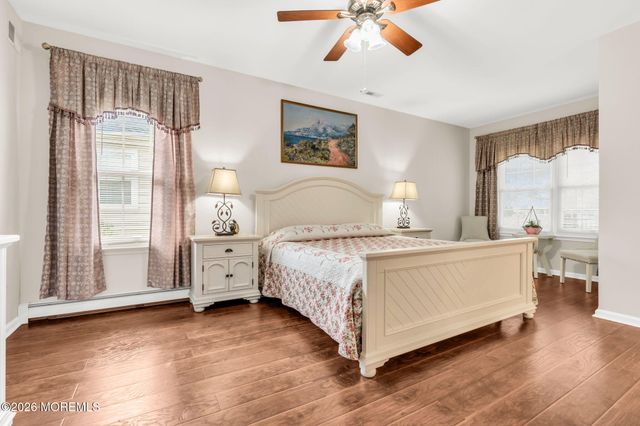 40 Isabella Drive, Manchester, NJ 08759