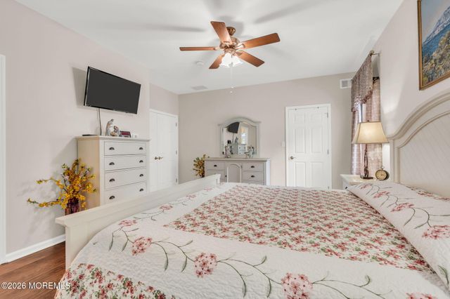 40 Isabella Drive, Manchester, NJ 08759