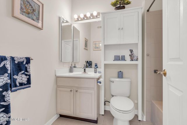 40 Isabella Drive, Manchester, NJ 08759