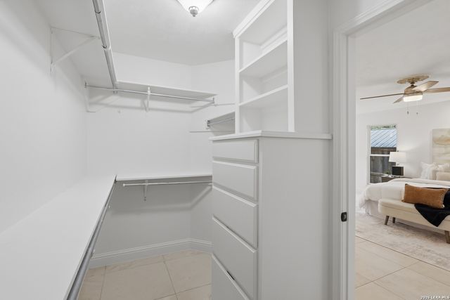 32 Donore, San Antonio, TX 78229