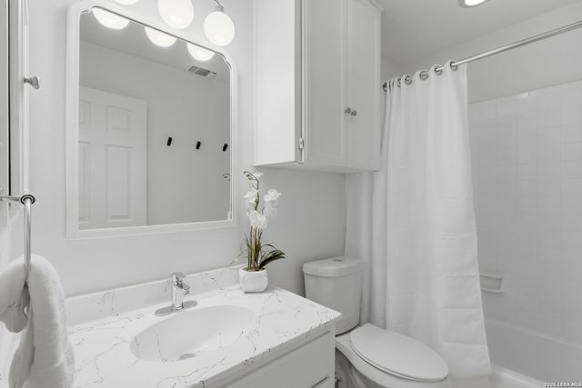 32 Donore, San Antonio, TX 78229