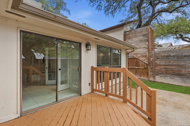 32 Donore, San Antonio, TX 78229