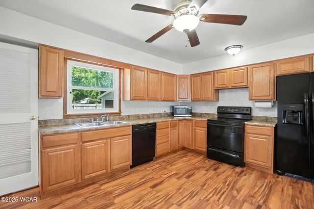 806 Tremont Avenue, Lima, OH 45801