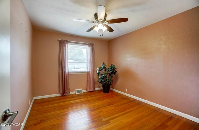 806 Tremont Avenue, Lima, OH 45801