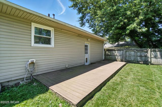 806 Tremont Avenue, Lima, OH 45801