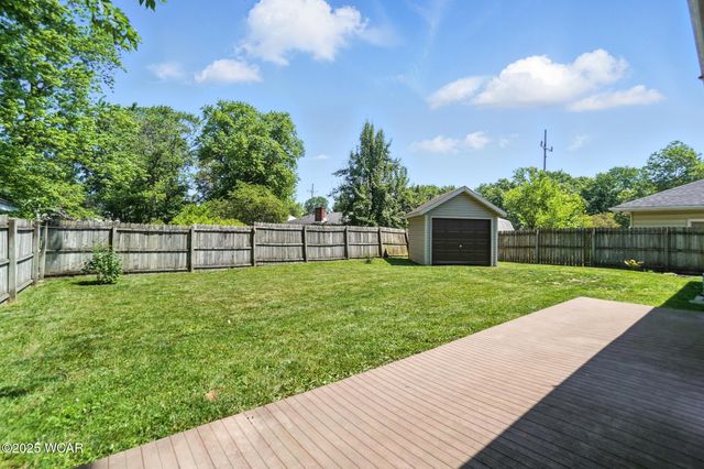 806 Tremont Avenue, Lima, OH 45801