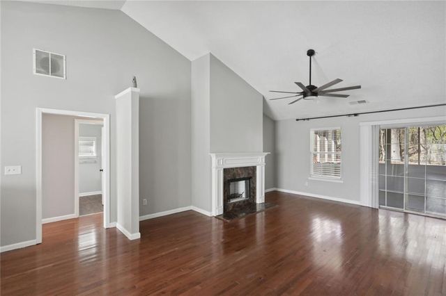 2400 Hampton Estates SW Drive, Marietta, GA 30008