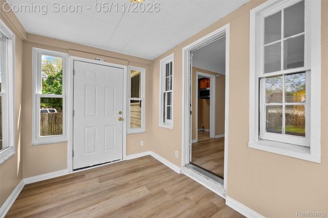 19422 Garfield, Redford Charter Township, MI 48240