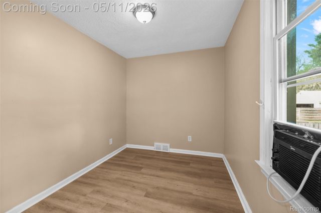 19422 Garfield, Redford Charter Township, MI 48240