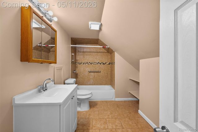 19422 Garfield, Redford Charter Township, MI 48240