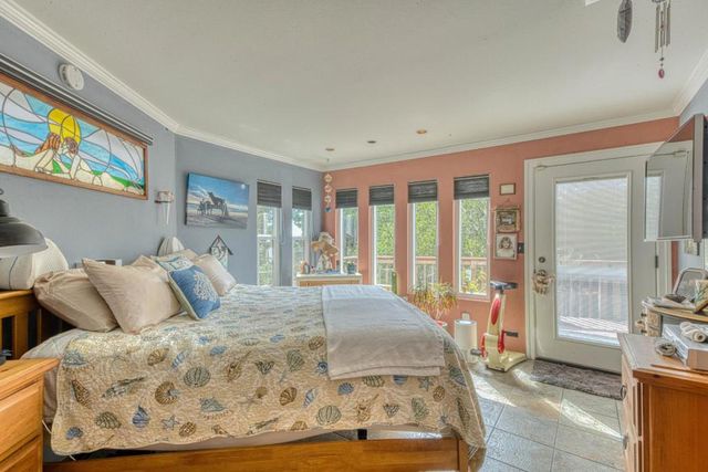 100 Carol Way, Aptos, CA 95003