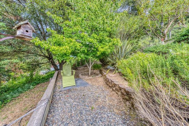 100 Carol Way, Aptos, CA 95003