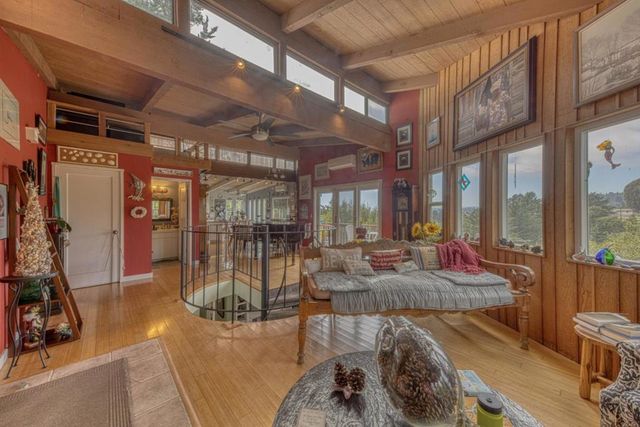100 Carol Way, Aptos, CA 95003