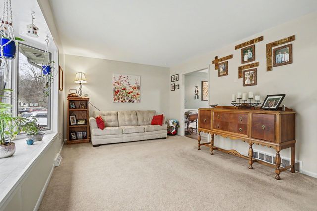 146 Orbit Drive, Battle Creek, MI 49014