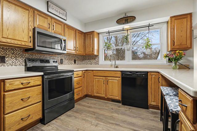 146 Orbit Drive, Battle Creek, MI 49014