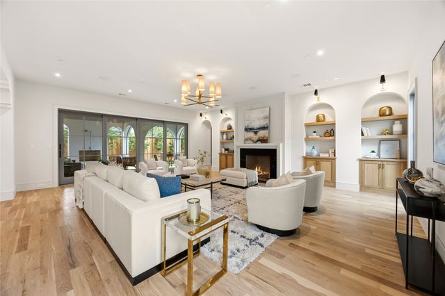 4021 Southwestern Boulevard, University Park, TX 75225