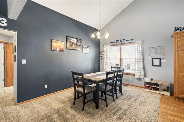 5217 NE Holiday Drive, Lee's Summit, MO 64064