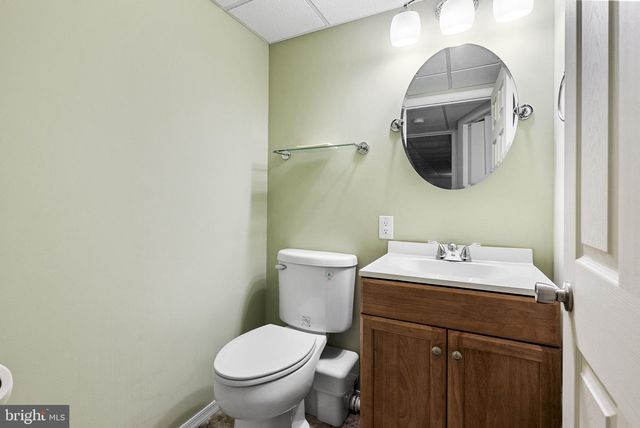 165 CLOVER CIR, Southampton, PA 18966