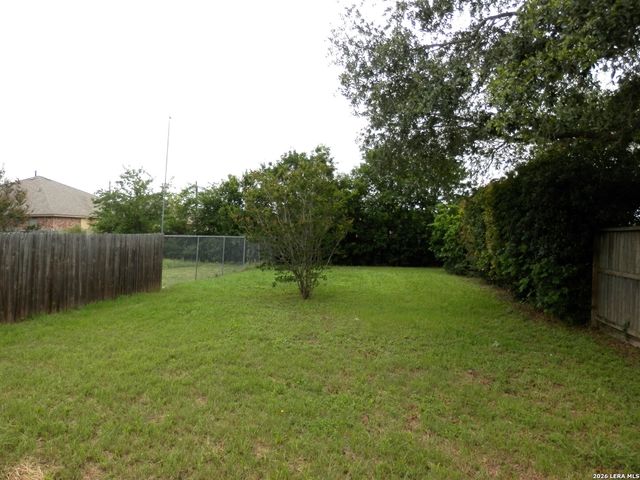 306 OELKERS DR, New Braunfels, TX 78130