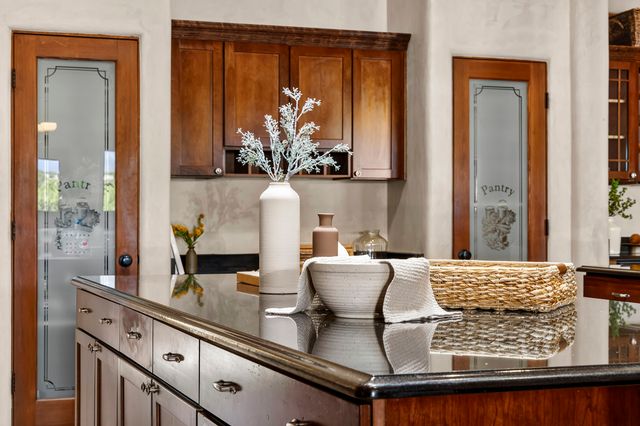 9B Paseo Del Pajaro, Santa Fe, NM 87506