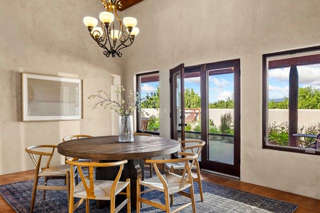 9B Paseo Del Pajaro, Santa Fe, NM 87506