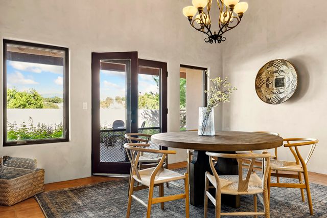 9B Paseo Del Pajaro, Santa Fe, NM 87506