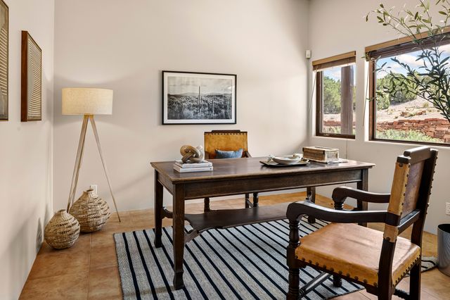 9B Paseo Del Pajaro, Santa Fe, NM 87506