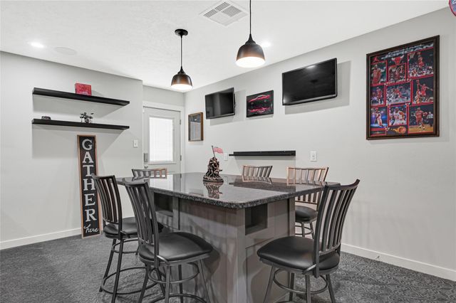 111 Springs Edge Drive, Conroe, TX 77356