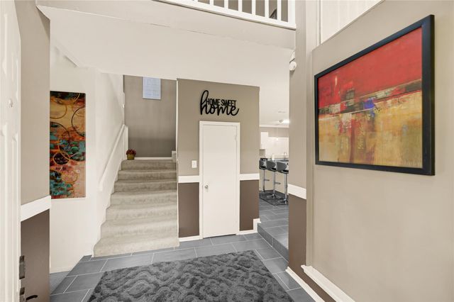 111 Springs Edge Drive, Conroe, TX 77356