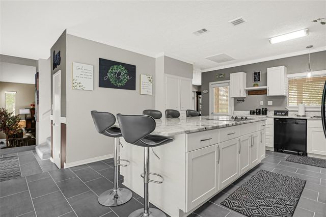 111 Springs Edge Drive, Conroe, TX 77356