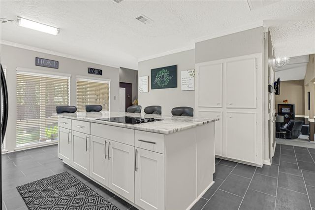 111 Springs Edge Drive, Conroe, TX 77356